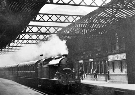 old charing cross station